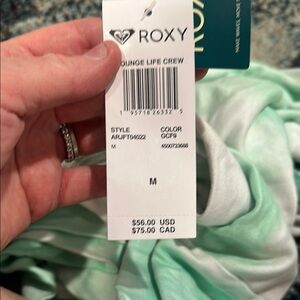 Roxy Pastel Green and White Crewneck